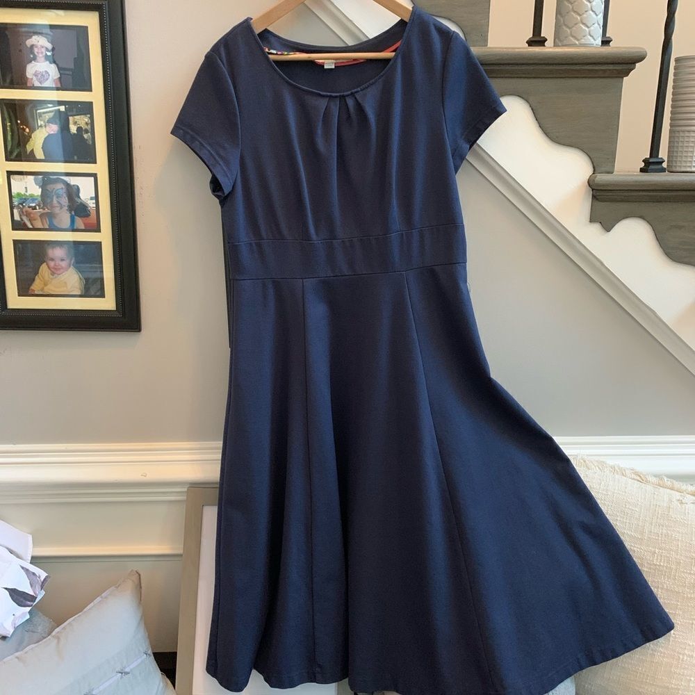 Boden Heavy Knit Full Skirt Navy S/S Dress sz 10L EUC